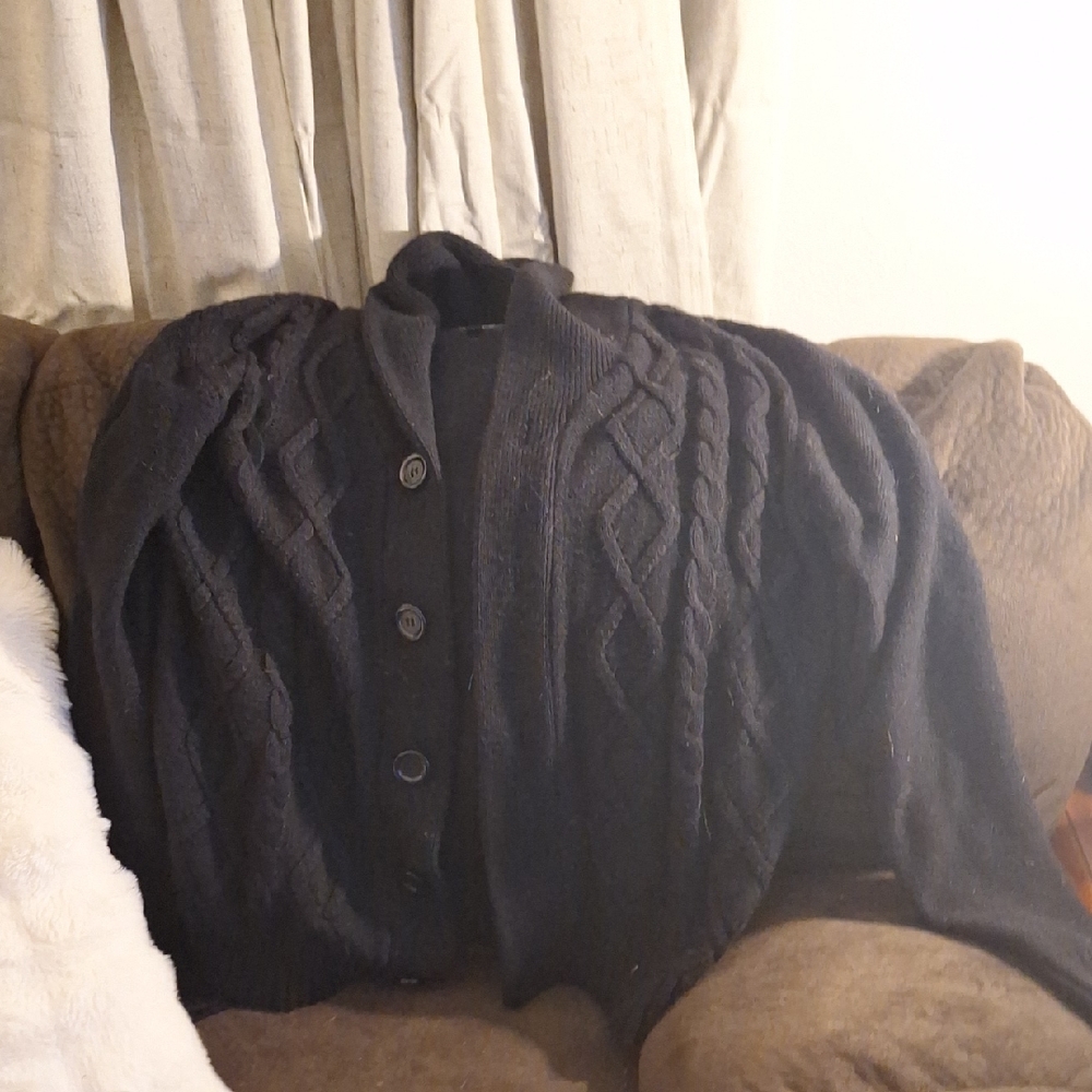 Men's Classic Black Cable Knit Cardigan